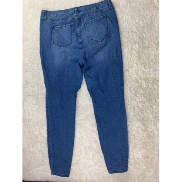 Old Navy Size 16 Plus Womens Skinny Jeans Stretch Mid Rise Med Wash - Picture 5 of 5